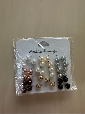 18 Assorted Pearl-Style Stud Earring Set - Multi-Color
